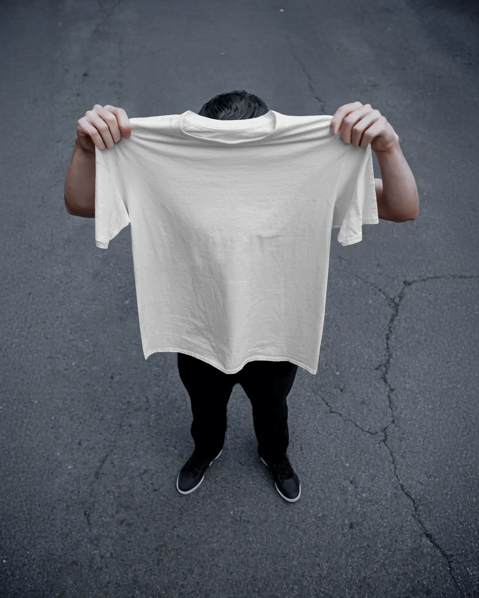 Unisex T-Shirt - für schwer verschuldete