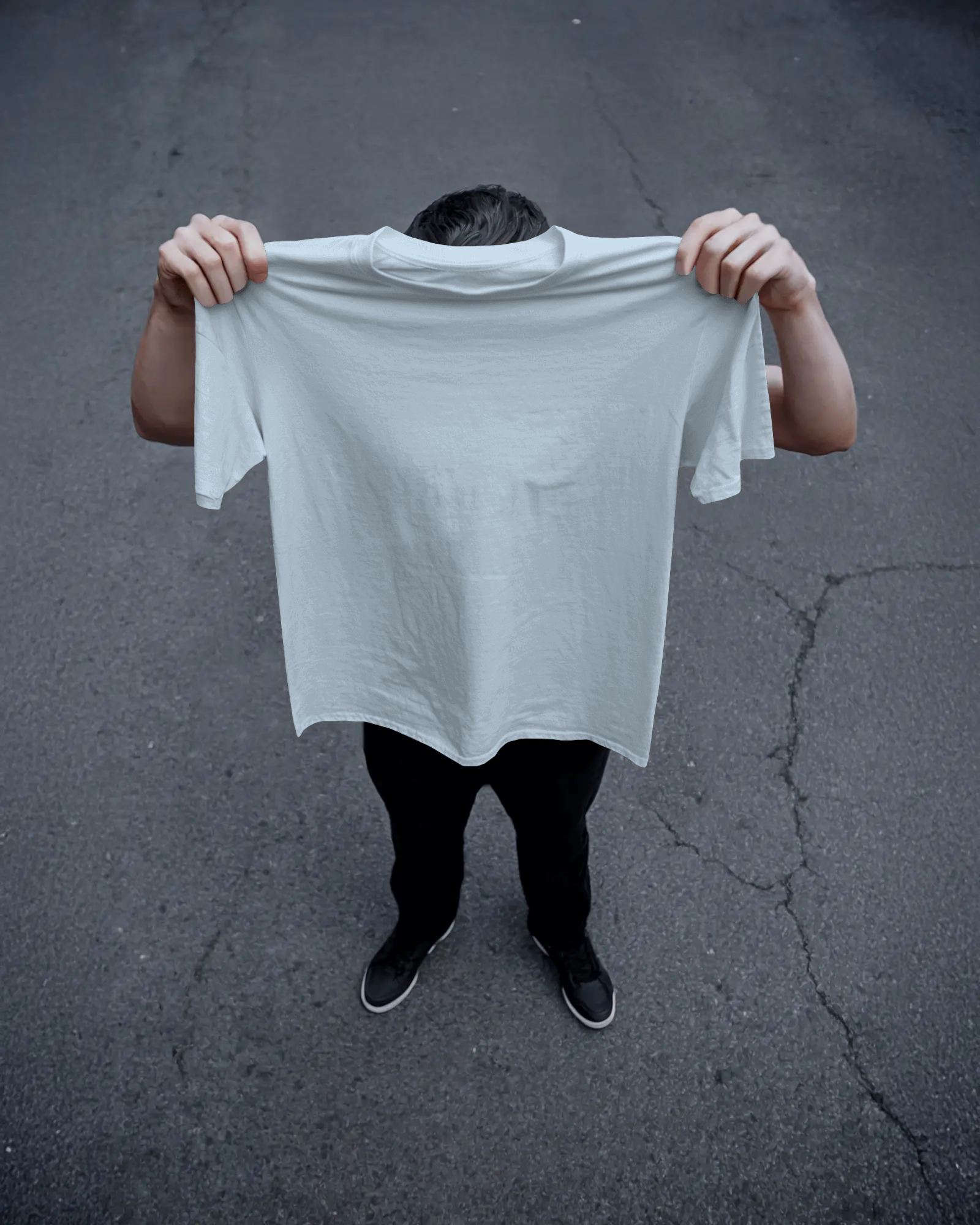 Unisex T-Shirt - für schwer verschuldete