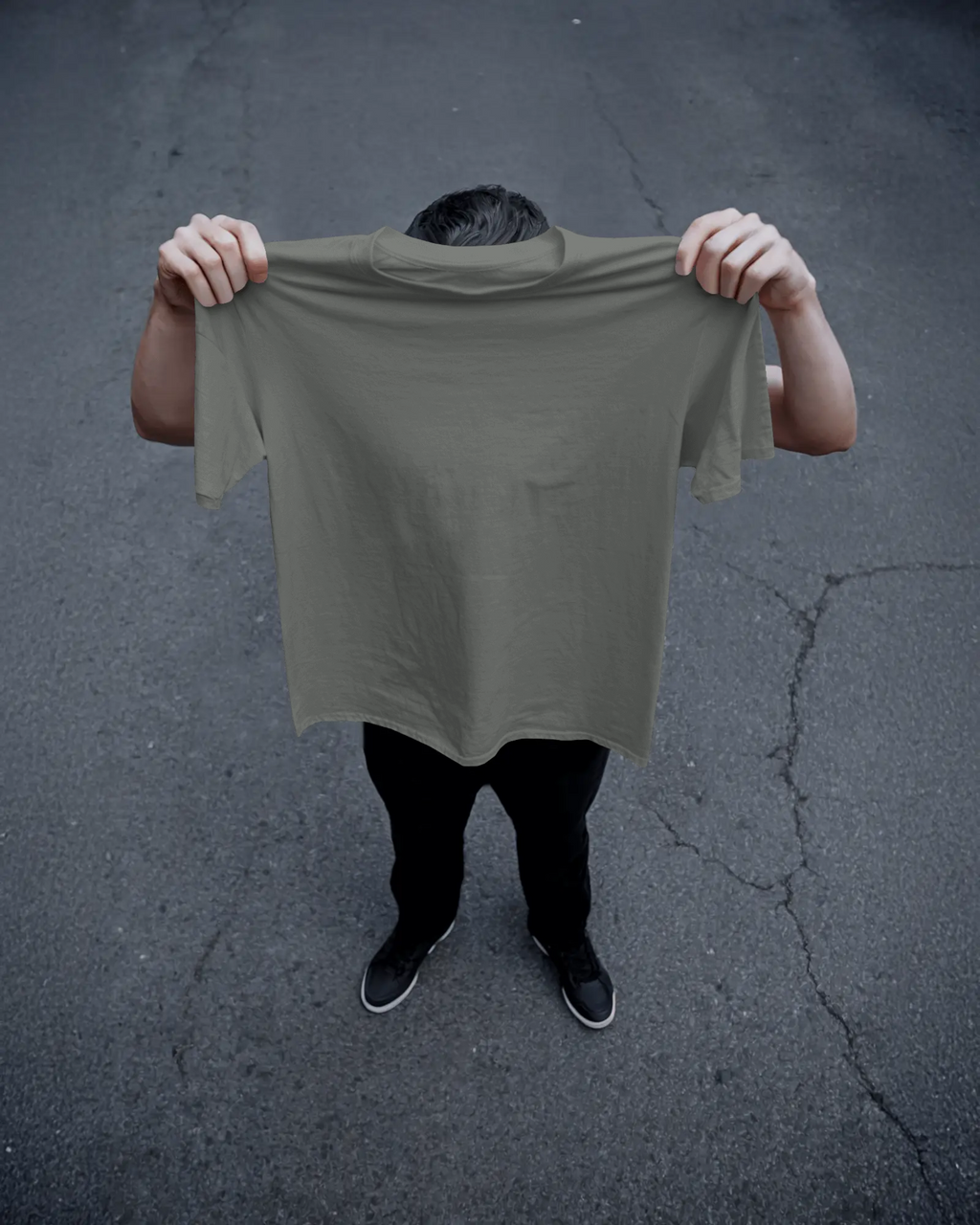 Unisex T-Shirt - für schwer verschuldete